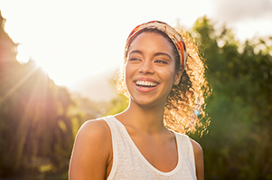  woman smiling with straight teeth from Singing River Dentistry in FLORENCE, AL